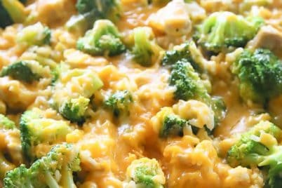 One-Pan Cheesy Chicken, Broccoli, and Rice - an easy dinner that the whole family will love.